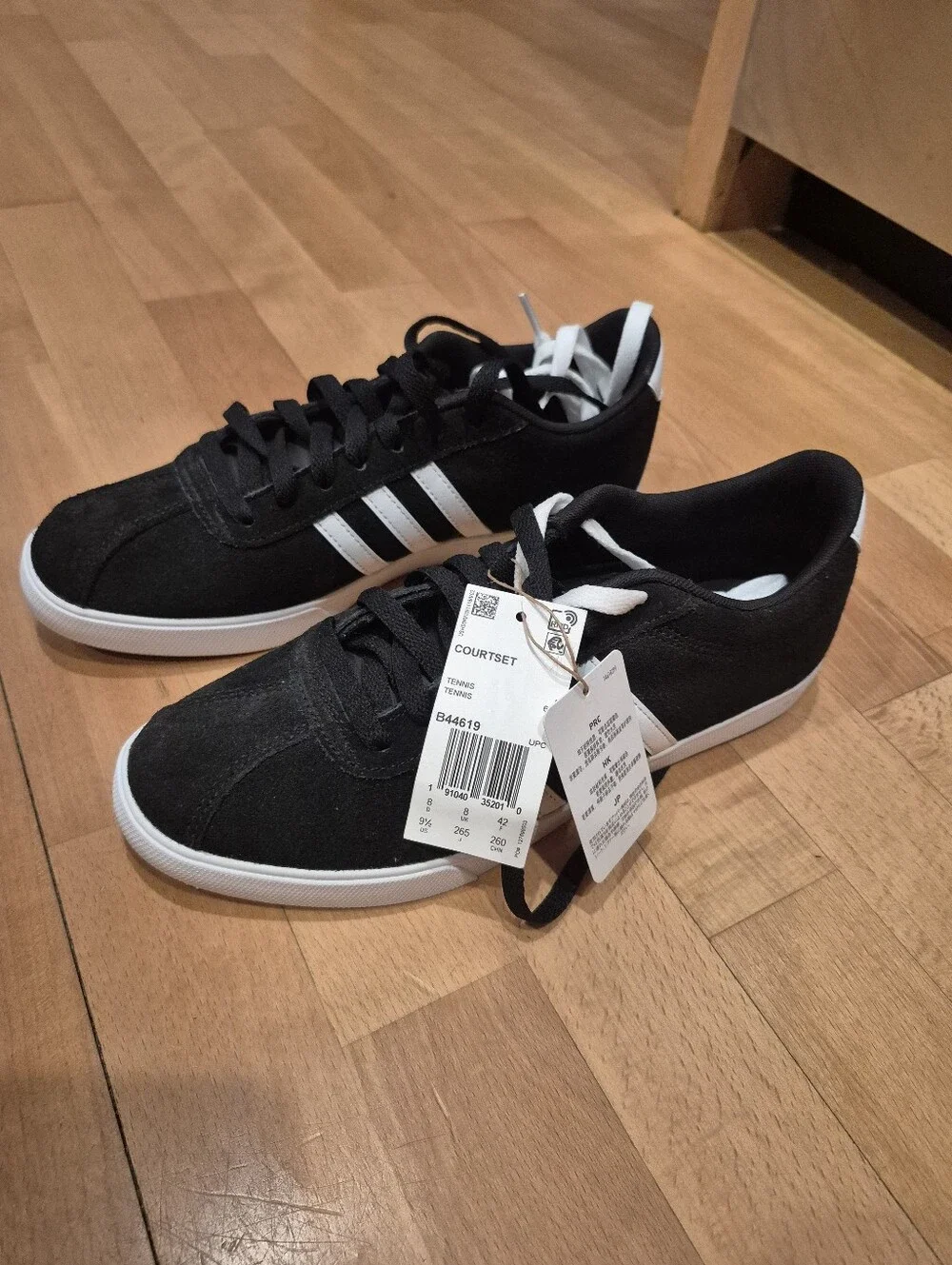 adidas sleek low